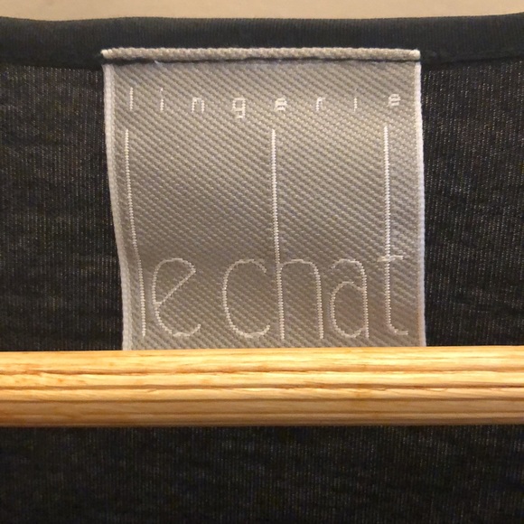 NWOT -LE CHAT  Lace Trimmed Sleepshirt - Picture 7 of 8